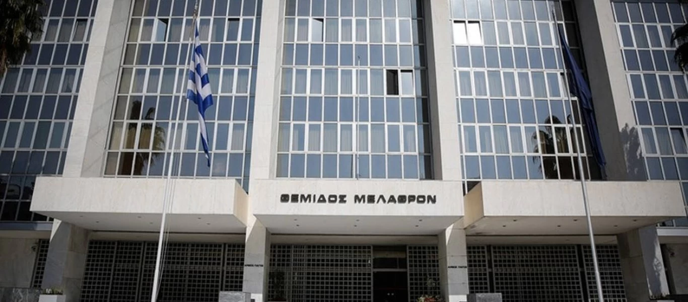 Κορωνοϊός: Στον εισαγγελέα θα μεταφέρονται όσοι παραβιάζουν τα μέτρα - Τι λέει ο Άρειος Πάγος